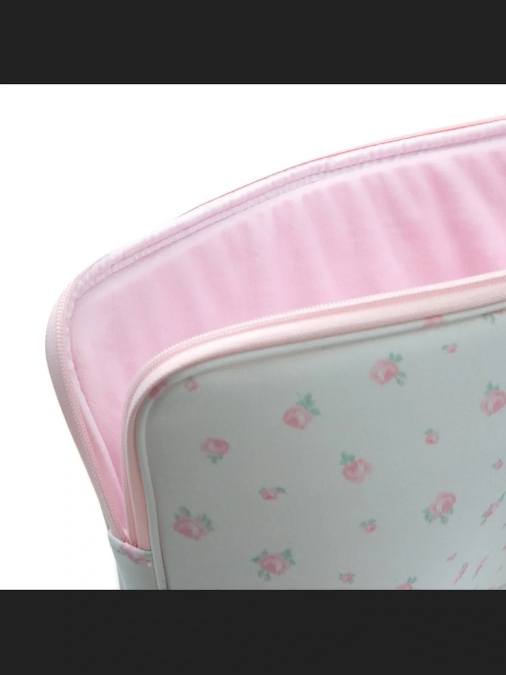 LoveShackFancy x Target - Laptop Sleeve